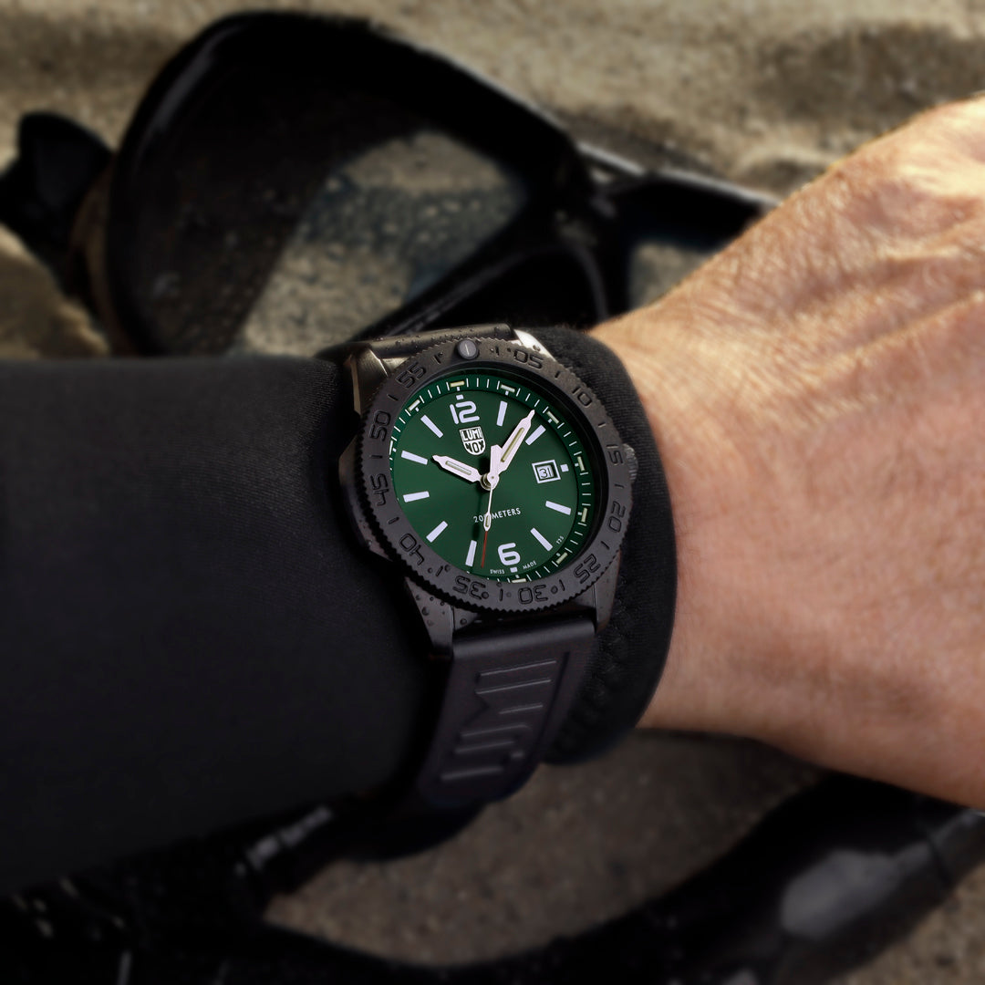 Pacific Diver 3137.B