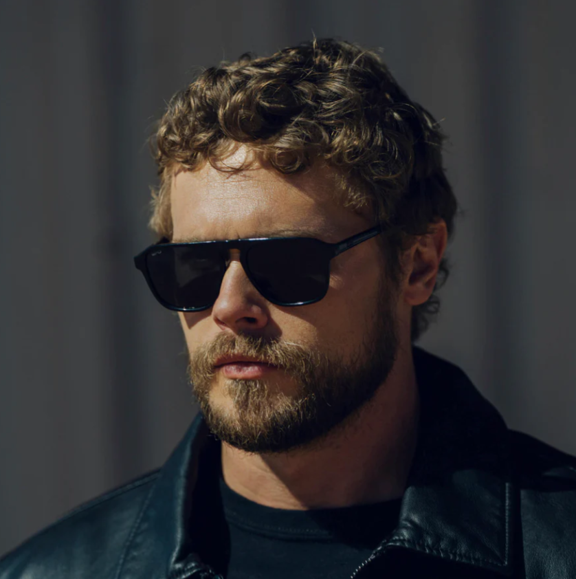 Emerson Black Lens
