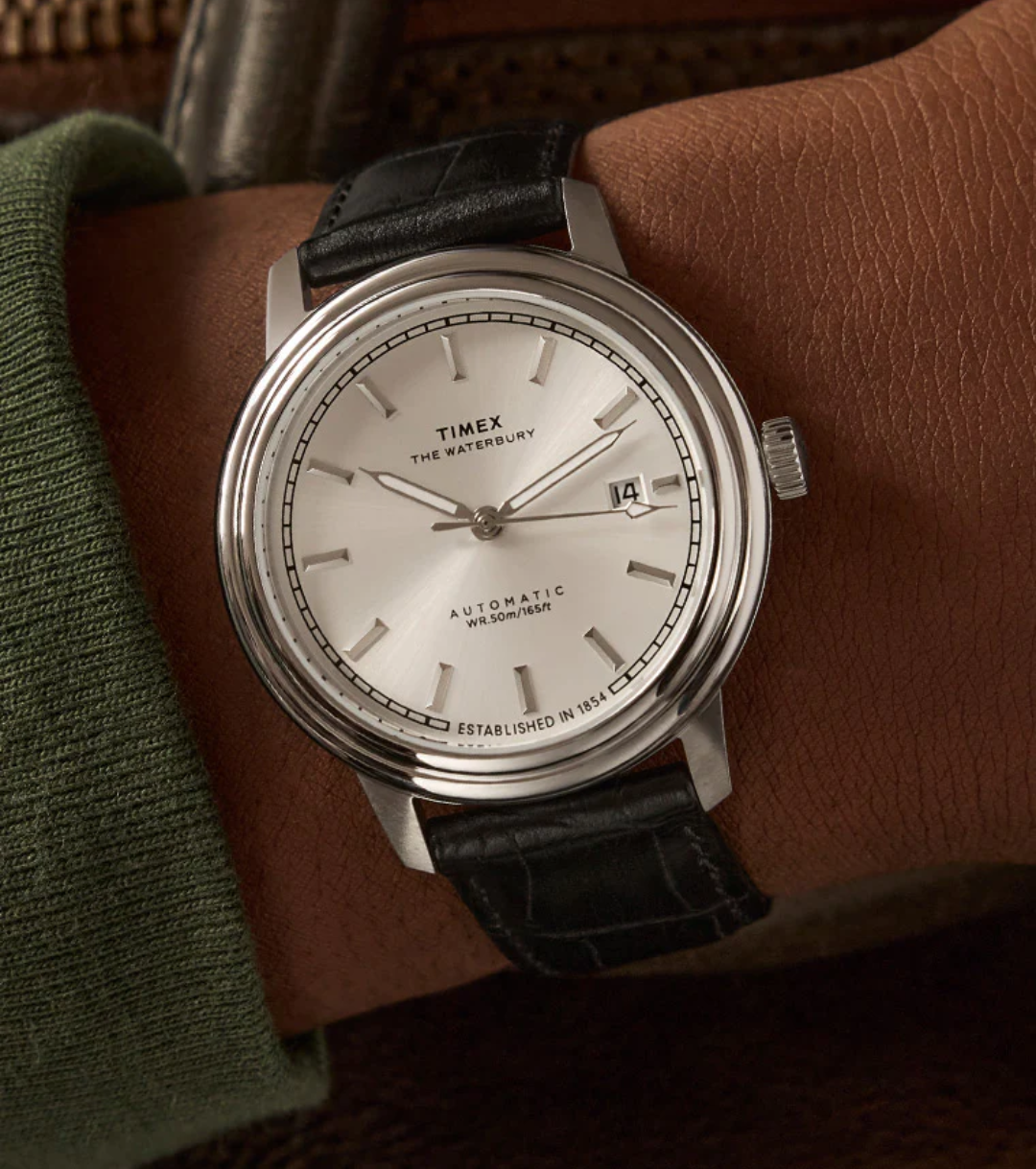 Timex® Waterbury Metropolitan Automatic 41mm Leather Strap Watch 
41 mm