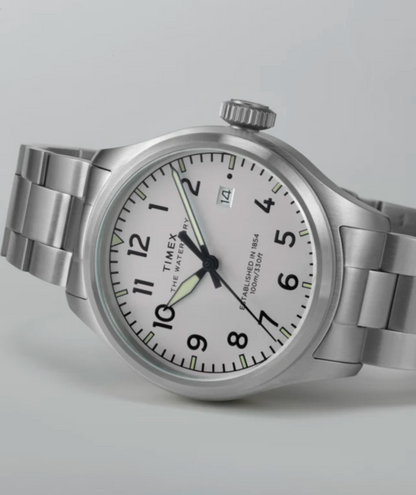 Waterbury Ace
41mm Stainless Steel Bracelet Watch